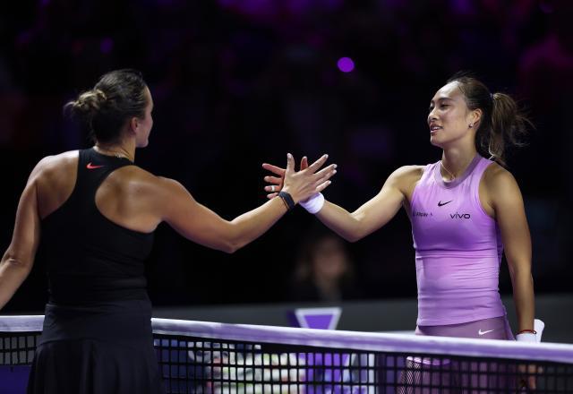 世俱杯下注平台-郑钦文不敌萨巴伦卡 无缘年终总决赛开门红