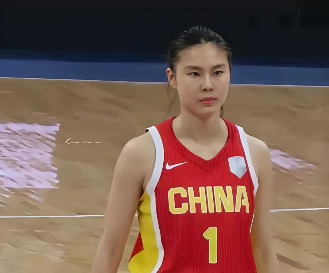 世俱杯下注平台-宝刀未老！末节独得9分，帮助女篮赢了捷克 苏群点赞
